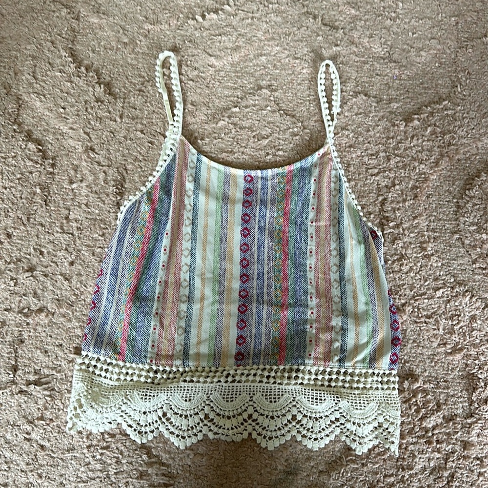 Patterned cropped tank top
